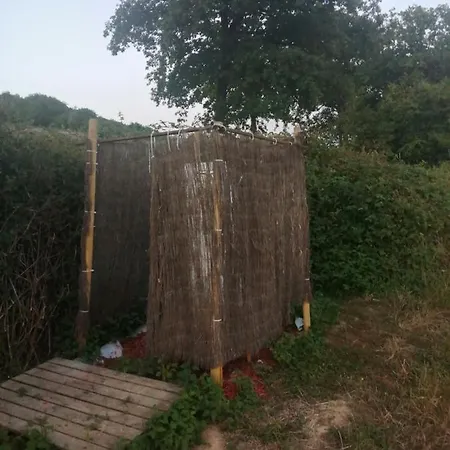 La Cabane Insolite De Belle Vue *